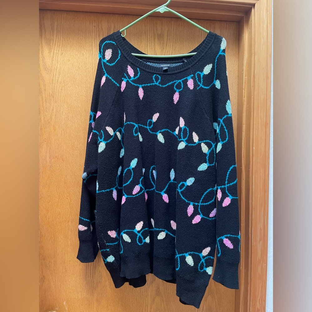 Torrid Christmas lights sweater size 3